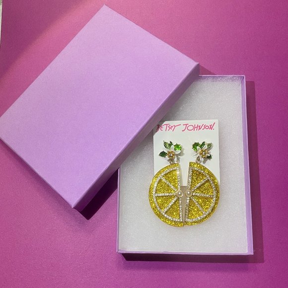 NWT Betsey Johnson Lemon Slice Earrings - Picture 4 of 6